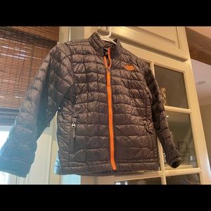 Boys Northface XS (6) puff jacket